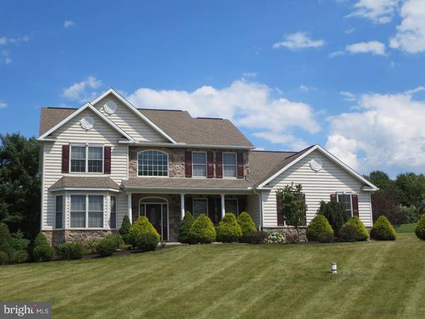 8 BRIGHAM WAY, Kempton, PA 19529