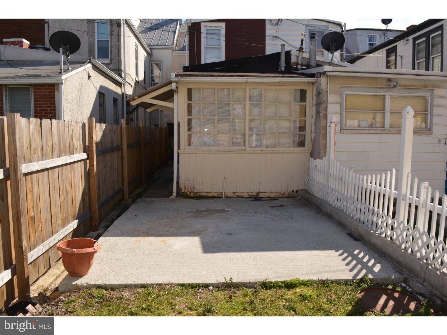 Reading, PA 19604,1035 DOUGLASS ST
