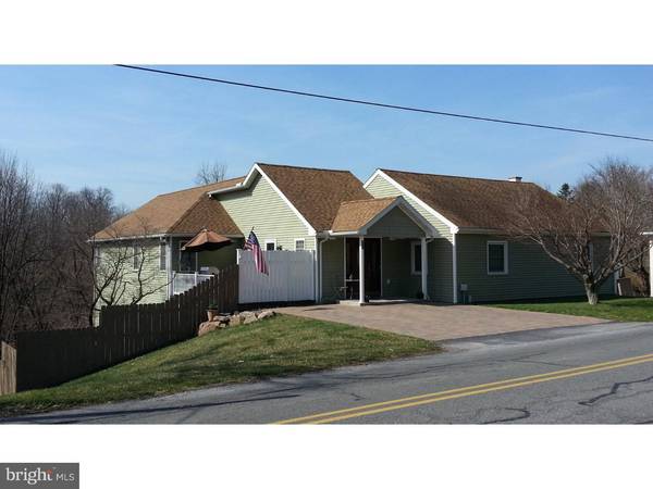 18 MILL RD, Morgantown, PA 19543