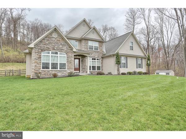 217 CHAPEL HILL RD, Sinking Spring, PA 19608