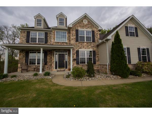 300 HERINGTON DR, Sinking Spring, PA 19608