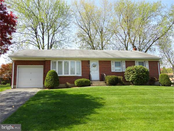 2620 TENNYSON AVE, Sinking Spring, PA 19608