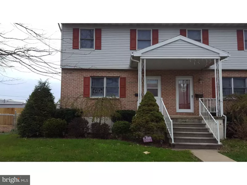 1322 CARBON ST, Reading, PA 19601