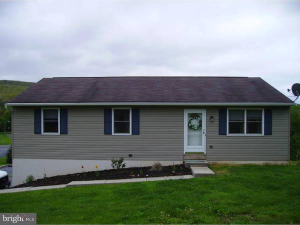 61 GINNA B DR, Robesonia, PA 19551