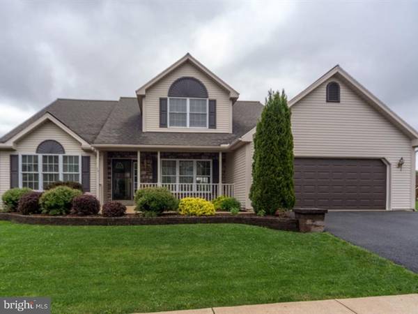 208 S ARTHUR DR, Sinking Spring, PA 19608