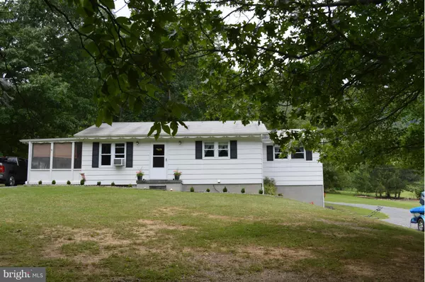 5406 KNOBLEY RD, Keyser, WV 26726