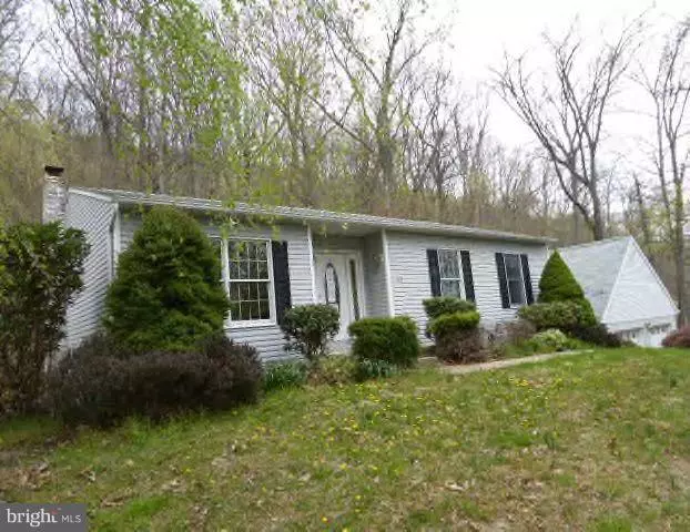 Ridgeley, WV 26753,560 SHERWOOD DR