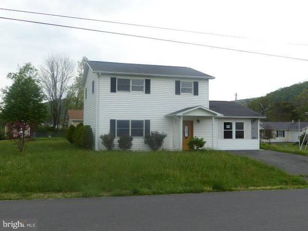 200 BOBWHITE DR, Keyser, WV 26726