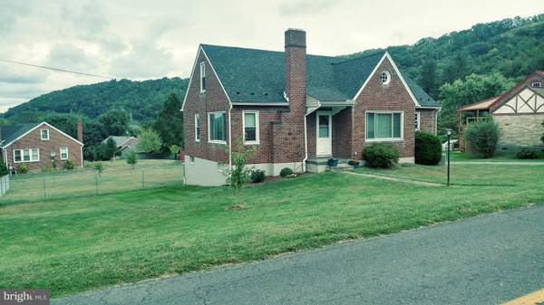 1216 MILLER RD, Ridgeley, WV 26753