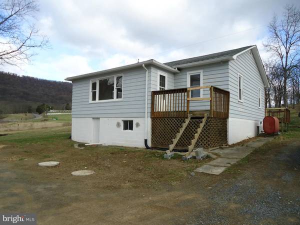 1660 REEVES RD, Keyser, WV 26726