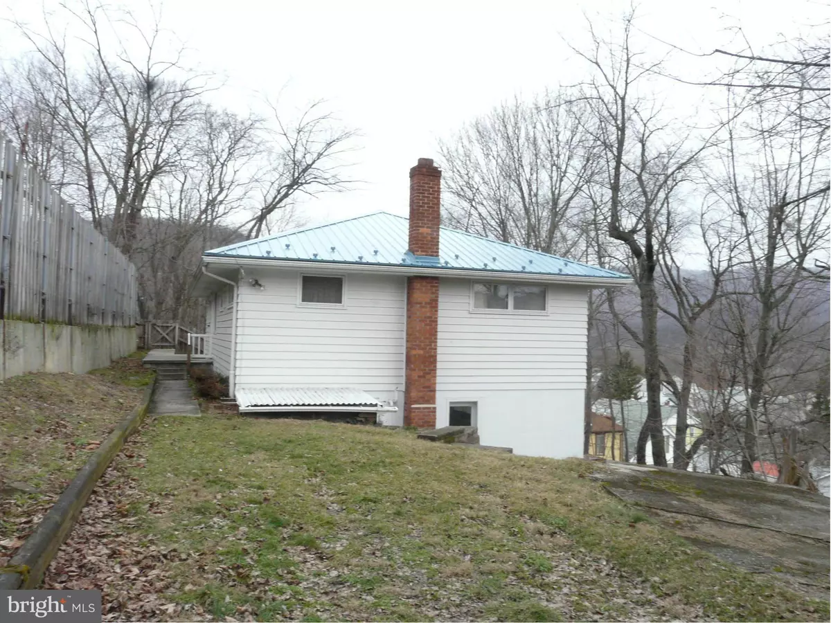 Keyser, WV 26726,182 FORT AVE