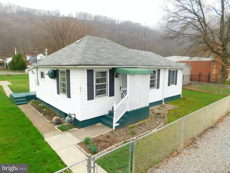 61 CARROLL AVE, Keyser, WV 26726