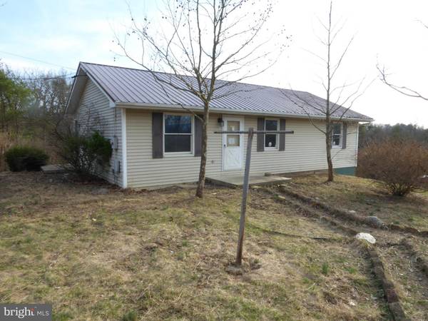 688 HORSESHOE CIR, Fort Ashby, WV 26719