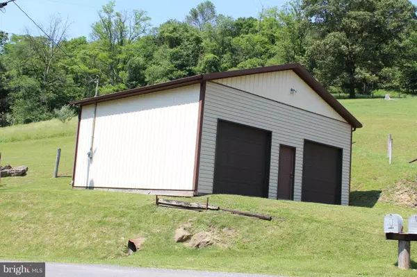 Keyser, WV 26726,2553 WAXLER RD