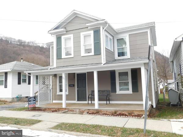 25 VERNON ST, Keyser, WV 26726