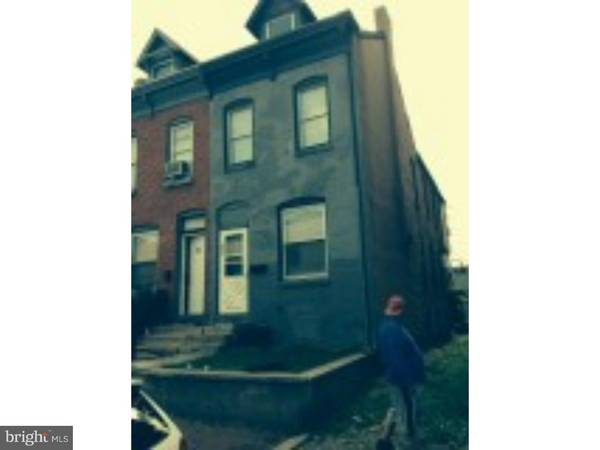 848 MULBERRY ST, Reading, PA 19604