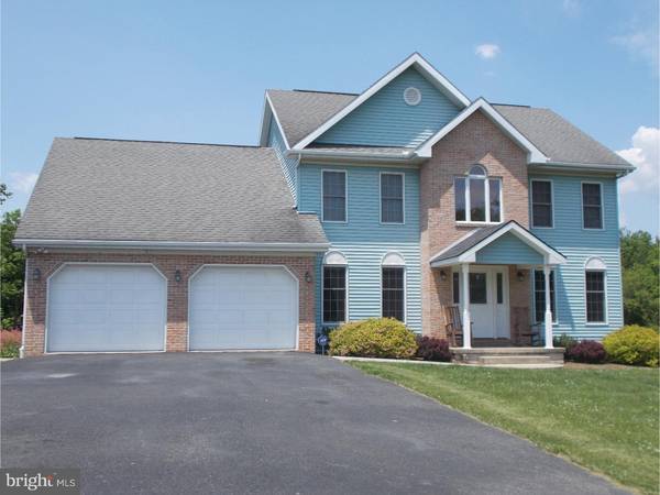 53 HENNE RD, Bernville, PA 19506