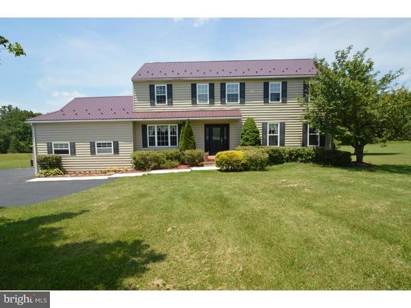 270 HUNTERFORGE RD, Macungie, PA 18062