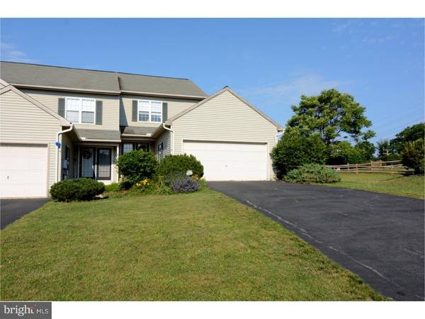 6 BROADWINGE CIR, Hamburg, PA 19526