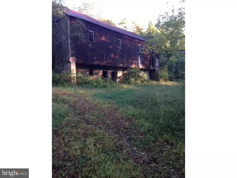 229 NEW SCHAEFFERSTOWN RD, Bernville, PA 19506