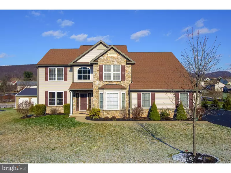 115 FARM VIEW CT, Douglassville, PA 19518