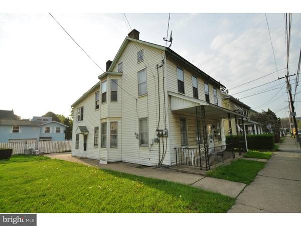 Freemansburg, PA 18017,416 MAIN ST