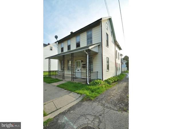 Freemansburg, PA 18017,416 MAIN ST