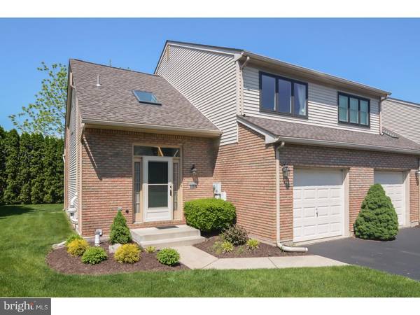 3233 OAKLAND SQUARE DR, Bethlehem, PA 18020