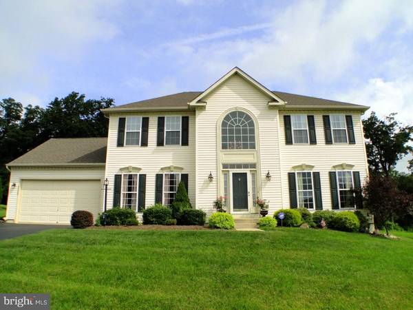 5326 COUNTRYSIDE DR, Kinzers, PA 17535