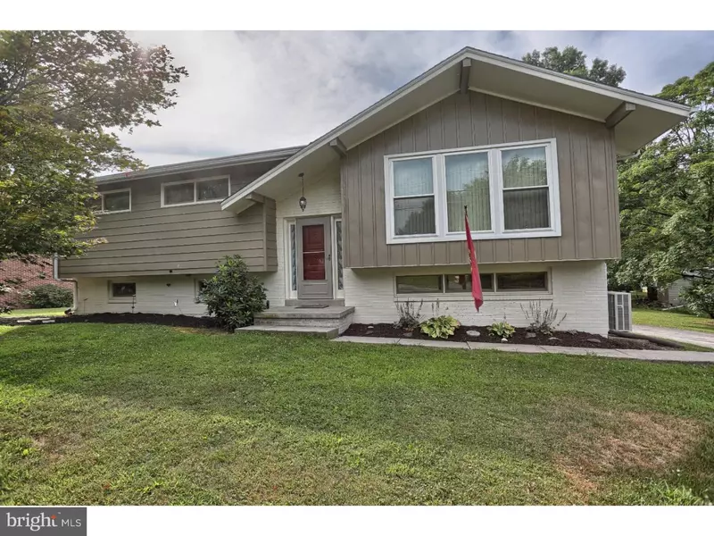 315 HAMAKER RD, Manheim, PA 17545