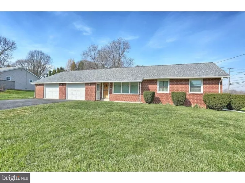 6496 ORANGE ST, East Petersburg, PA 17520