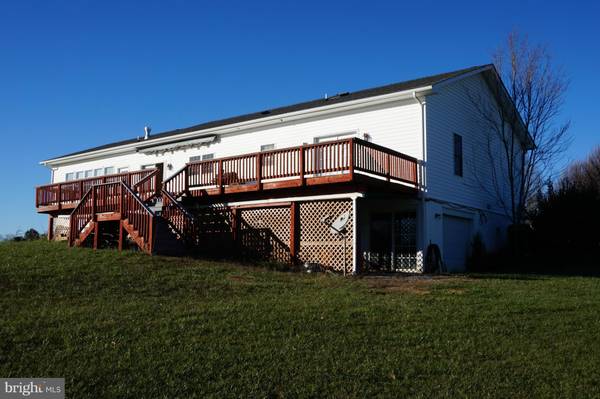 Mineral, VA 23117,15808 LAKE MEADE CT