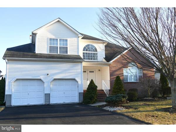 27 TERRIER PL, Kendall Park, NJ 08824