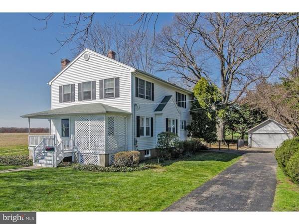 2 BARCLAY ST, Cranbury, NJ 08512