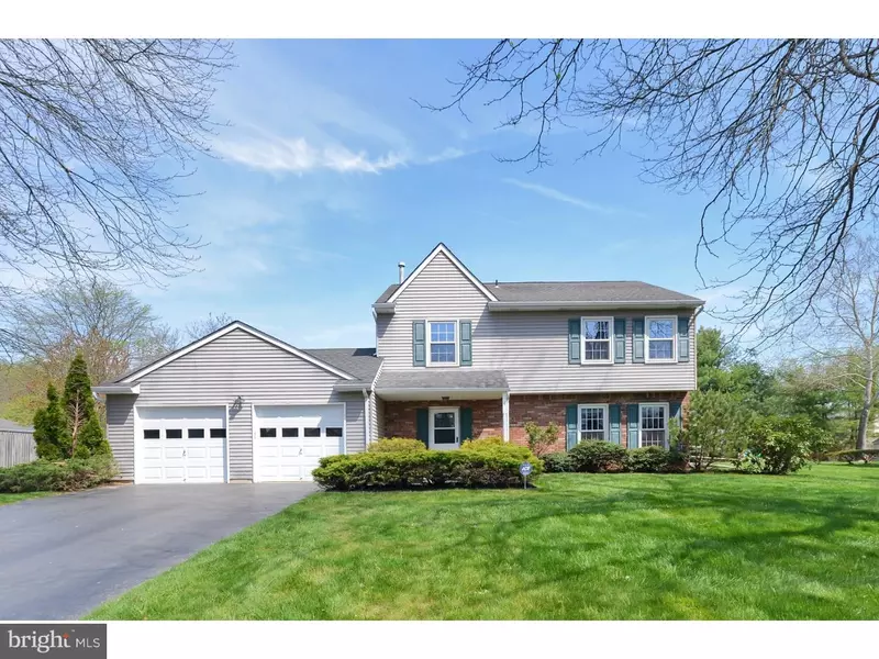 4 SILVERS LN, Plainsboro, NJ 08536