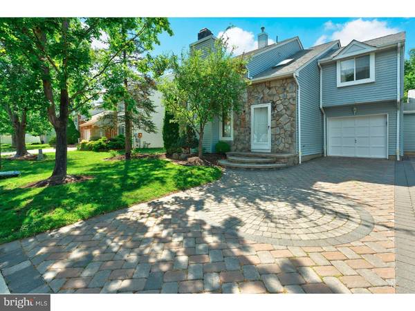 76 JEFFREY CIR, Dayton, NJ 08810