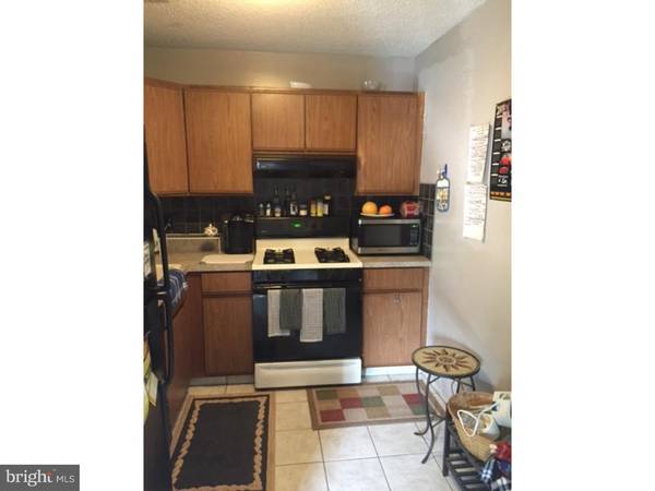 2513 LIGHTHOUSE LN #2513, Parlin, NJ 08859