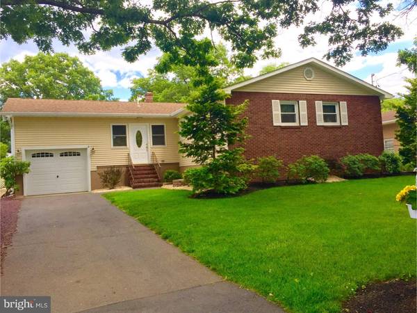 7 STEGIEL PL, Sayreville, NJ 08872