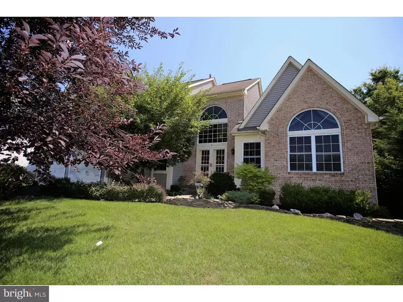 8 JORDAN WAY, Monmouth Jct, NJ 08852