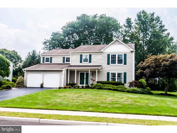 8 TITUS LN, Plainsboro, NJ 08536