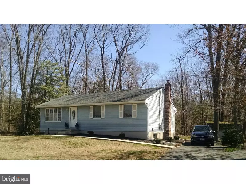 904 N CENTERTON RD, Pittsgrove, NJ 08318