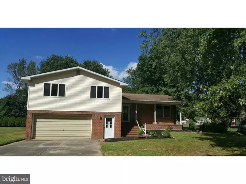 194 MELLEN AVE, Pennsville, NJ 08070