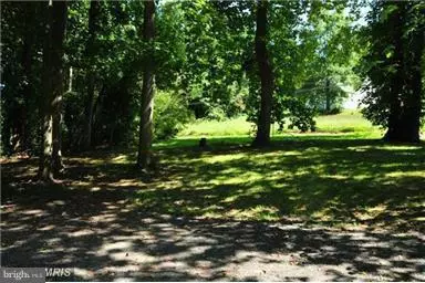 Huntingtown, MD 20639,956 WILSON RD