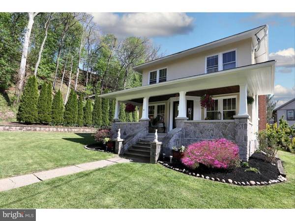 36 7TH ST, Frenchtown, NJ 08825