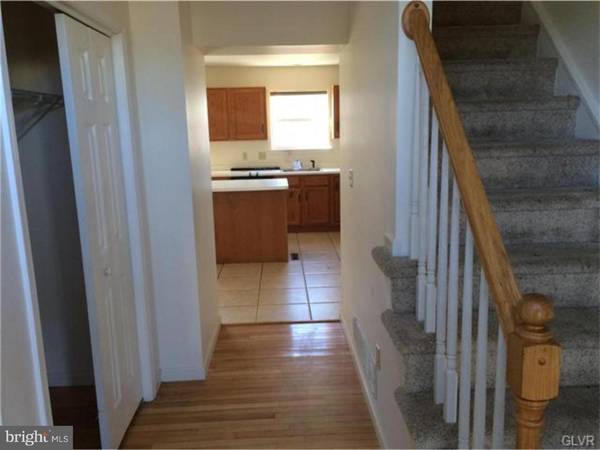 Lower Macungie, PA 18062,2052 STRATHMORE DR #29