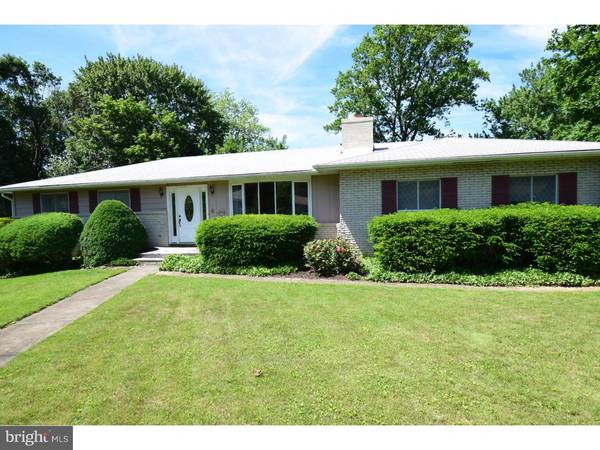 4235 WINDSOR PL, Center Valley, PA 18034