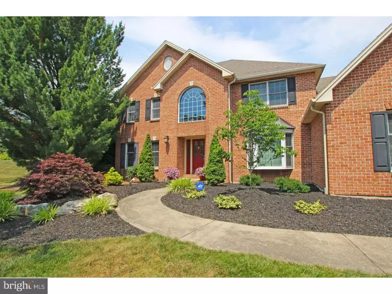 5293 CREEKVIEW DR, Orefield, PA 18069