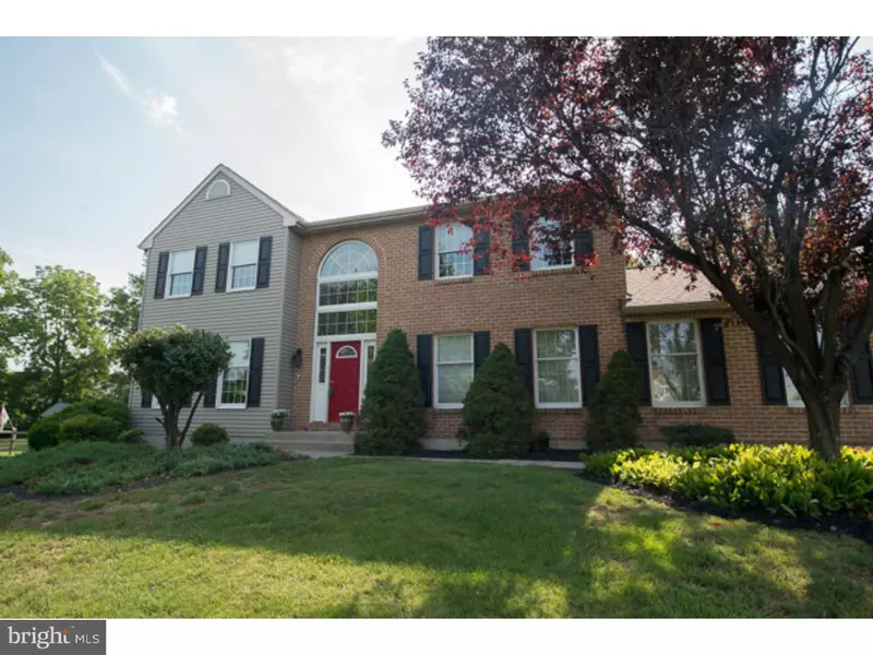 18 HIGH SADDLE LN, Macungie, PA 18104