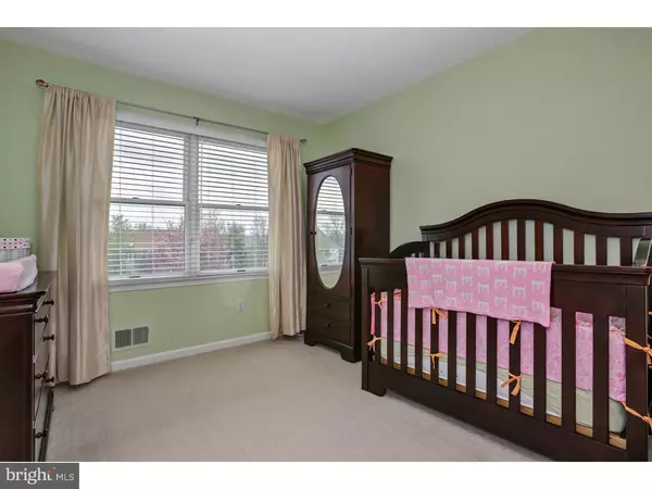 34 VLIET DR, Hillsborough, NJ 08844