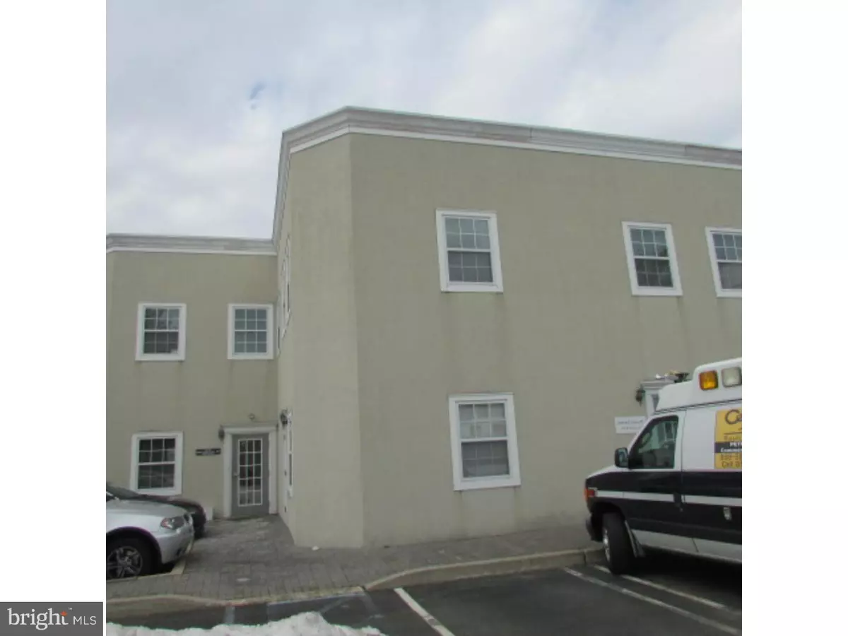 Wall, NJ 08750,1330 LAUREL AVE #202